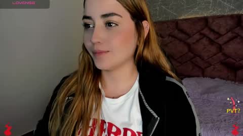 Snapshot of lucia_star_ chatting on January 2, 2025, 4:24 pm lucia star online show from January 2, 2025, 4:24 pm