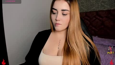 Snapshot of lucia_star_ chatting on January 16, 2025, 9:19 pm lucia star online show from January 16, 2025, 9:19 pm