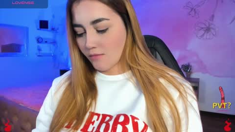 Snapshot of lucia_star_ chatting on February 19, 2025, 5:38 am lucia star online show from February 19, 2025, 5:38 am