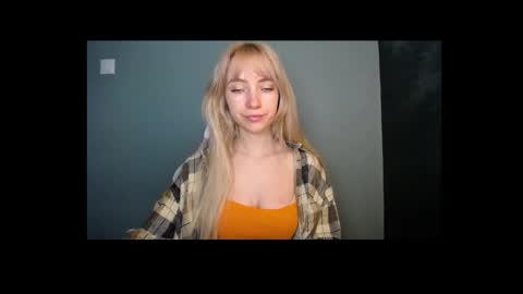 Lucy online show from April 20, 2026, 12:19 pm