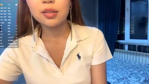 Kira online show from January 10, 2026, 1:13 pm