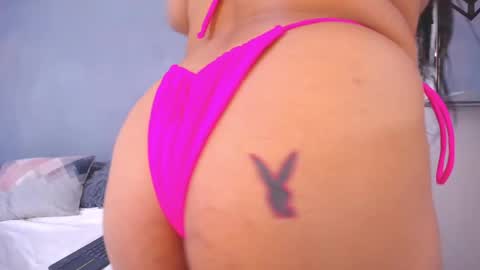 Luciana  online show from October 17, 2025, 5:48 pm