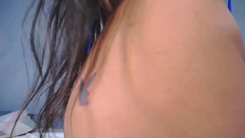 Luciana  online show from November 7, 2025, 1:55 pm