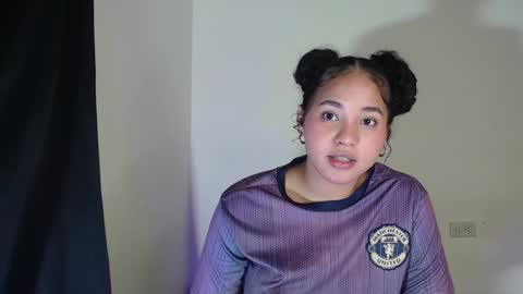 Snapshot of luciana_keating chatting on December 9, 2024, 11:34 pm luciana online show from December 9, 2024, 11:34 pm