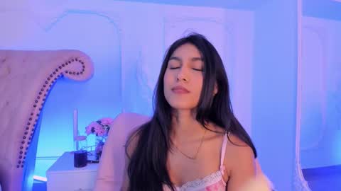 Luciana online show from February 13, 2026, 9:00 pm