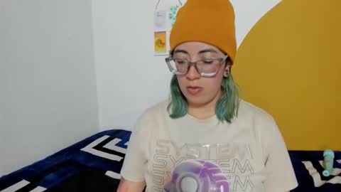 Dani 3 online show from November 20, 2025, 12:00 am