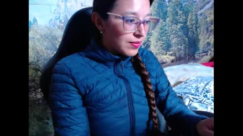 Snapshot of lucianahalen chatting on September 30, 2025, 10:15 pm Lucy online show from September 30, 2025, 10:15 pm