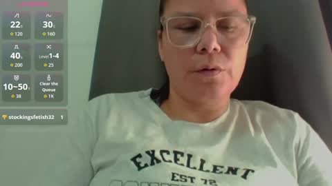 lucianamaster online show from October 7, 2025, 7:11 pm