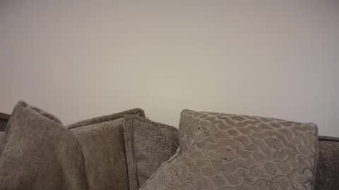 Snapshot of luciancrowe chatting on October 22, 2025, 7:24 pm Lucian online show from October 22, 2025, 7:24 pm