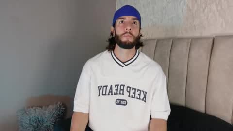 Luciano online show from September 29, 2025, 8:57 pm