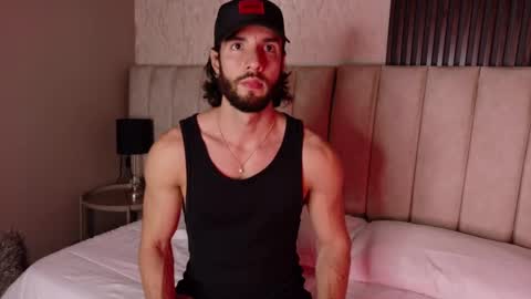 Luciano online show from October 7, 2025, 10:51 pm