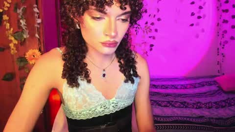 Lucy or Lucian 3 Come to my social Links3   online show from April 17, 2026, 4:04 am