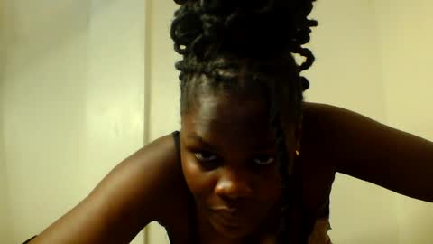 Snapshot of luciaresa chatting on July 15, 2026, 6:02 pm luciaresa online show from July 15, 2026, 6:02 pm