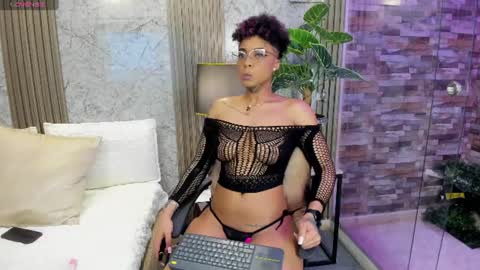  lucia wallace  online show from July 5, 2026, 8:38 pm