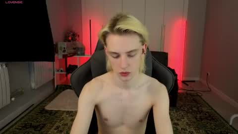 Angelok online show from March 21, 2026, 10:02 pm