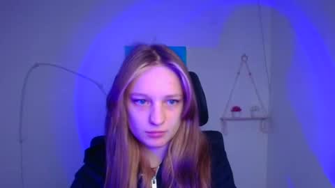 Lucie online show from January 16, 2026, 12:20 pm