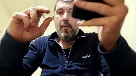 Snapshot of lucifergotharder chatting on January 19, 2025, 4:04 pm Lucifergotharder online show from January 19, 2025, 4:04 pm