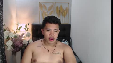 Luciferhotcum online show from February 6, 2025, 9:17 pm