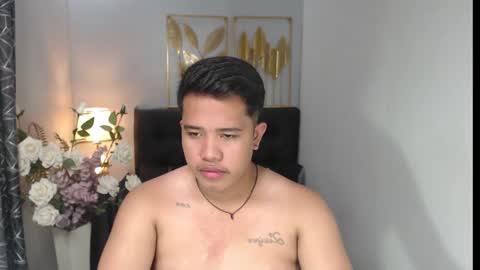 Luciferhotcum online show from February 7, 2025, 5:40 pm