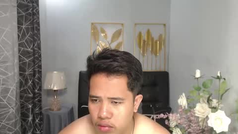 Luciferhotcum online show from February 19, 2025, 11:06 am