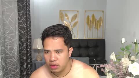 Luciferhotcum online show from February 19, 2025, 6:43 pm