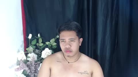 Luciferhotcum online show from February 21, 2025, 6:48 pm