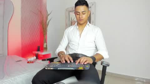 Leo online show from April 10, 2026, 12:10 pm