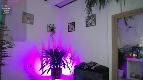 Snapshot of luciiana_lol chatting on March 2, 2025, 5:12 am luciiana online show from March 2, 2025, 5:12 am