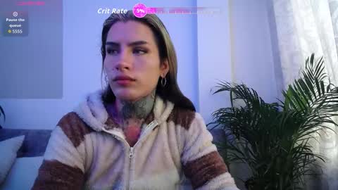 Snapshot of luciiana_lol chatting on October 3, 2025, 2:36 pm luciiana online show from October 3, 2025, 2:36 pm