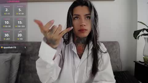 Snapshot of luciiana_lol chatting on February 14, 2026, 2:58 pm luciiana online show from February 14, 2026, 2:58 pm