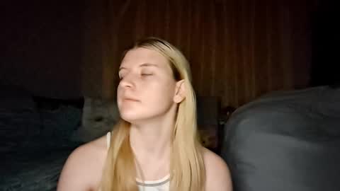 Monika online show from October 12, 2025, 8:08 pm