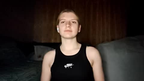 Monika online show from October 18, 2025, 8:20 pm