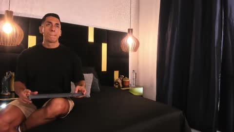 Lucio online show from March 22, 2026, 12:19 pm