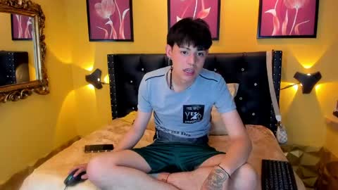 luckk_ online show from May 20, 2026, 6:41 am