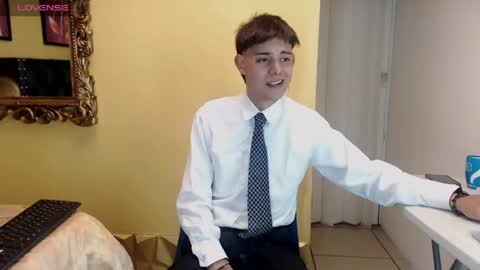 luckk_ online show from May 27, 2026, 5:15 am
