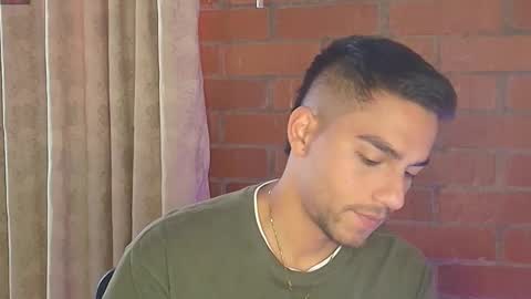 Snapshot of lucky_blessed chatting on February 4, 2025, 1:06 pm lucky_blessed online show from February 4, 2025, 1:06 pm