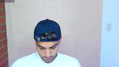 Snapshot of lucky_blessed chatting on March 3, 2025, 7:06 pm lucky_blessed online show from March 3, 2025, 7:06 pm