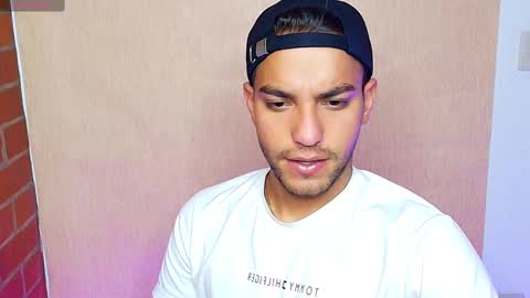 Snapshot of lucky_blessed chatting on March 5, 2025, 11:05 pm lucky_blessed online show from March 5, 2025, 11:05 pm