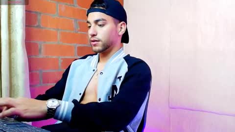 Snapshot of lucky_blessed chatting on March 6, 2025, 6:48 pm lucky_blessed online show from March 6, 2025, 6:48 pm