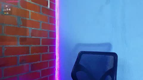 Snapshot of lucky_blessed chatting on September 17, 2025, 9:55 am lucky_blessed online show from September 17, 2025, 9:55 am