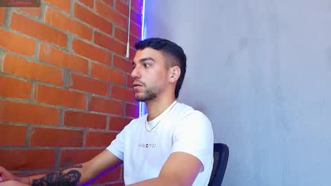 Snapshot of lucky_blessed chatting on October 1, 2025, 6:36 pm lucky_blessed online show from October 1, 2025, 6:36 pm