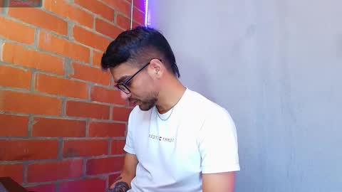 Snapshot of lucky_blessed chatting on October 2, 2025, 6:15 pm lucky_blessed online show from October 2, 2025, 6:15 pm