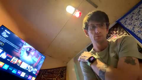 Snapshot of lucky_bme chatting on February 4, 2026, 12:49 am lucky_bme online show from February 4, 2026, 12:49 am