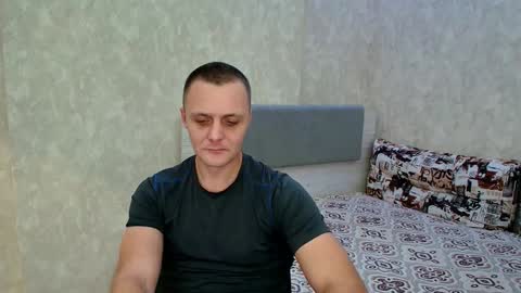 Snapshot of lucky_guy99 chatting on December 4, 2024, 8:07 pm Ethan online show from December 4, 2024, 8:07 pm