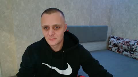 Snapshot of lucky_guy99 chatting on December 11, 2024, 9:01 pm Ethan online show from December 11, 2024, 9:01 pm