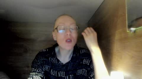 lucky_licky20 online show from January 11, 2025, 4:06 am