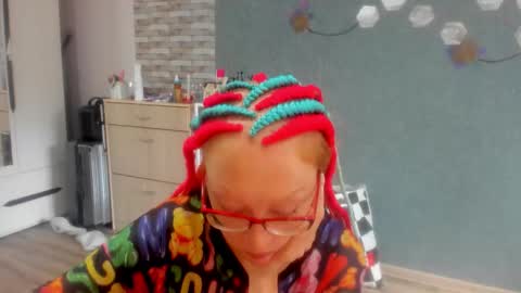 lucky_licky20 online show from September 10, 2025, 2:44 am