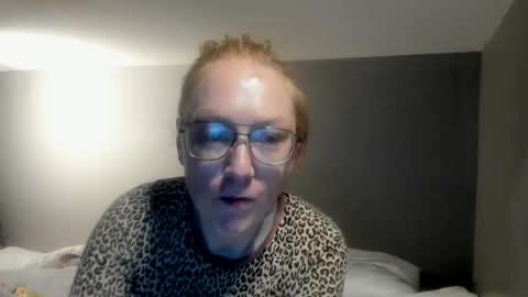 lucky_licky20 online show from March 20, 2026, 3:44 am