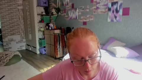 Snapshot of lucky_licky20 chatting on June 30, 2026, 1:39 am lucky_licky20 online show from June 30, 2026, 1:39 am