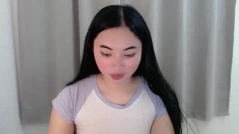 Snapshot of lucky_mariel chatting on January 13, 2025, 5:12 pm mariel online show from January 13, 2025, 5:12 pm